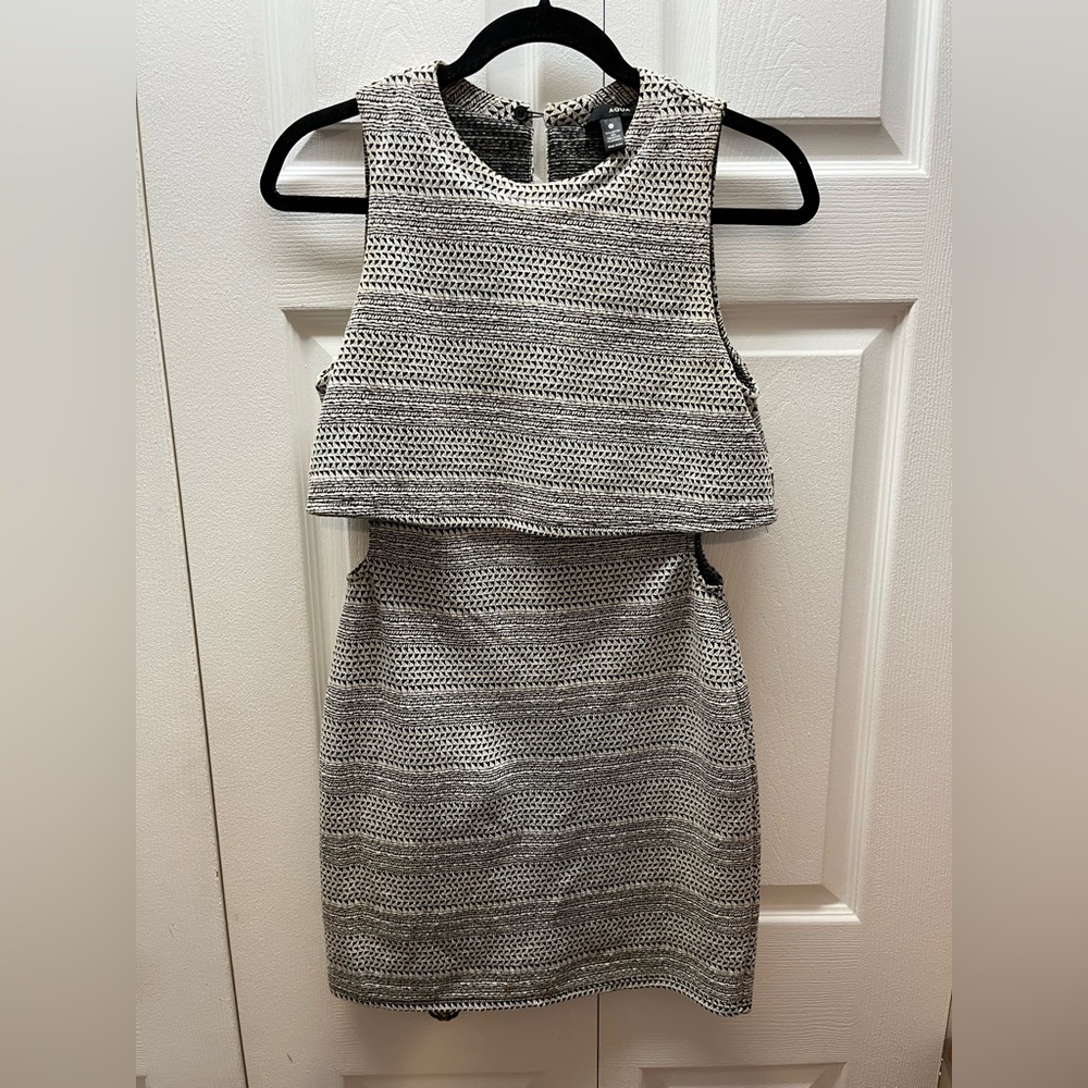Aqua size Small black/white short dress